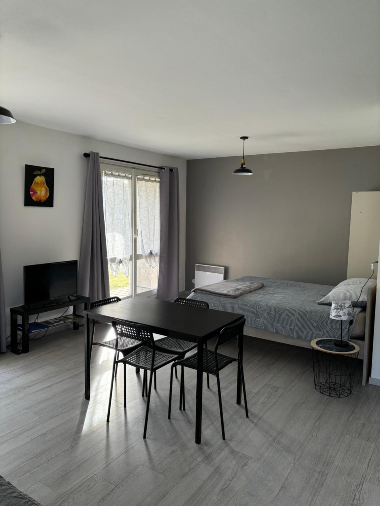 Apartment Pivoine Avec Terrasse A Proximite De Metz